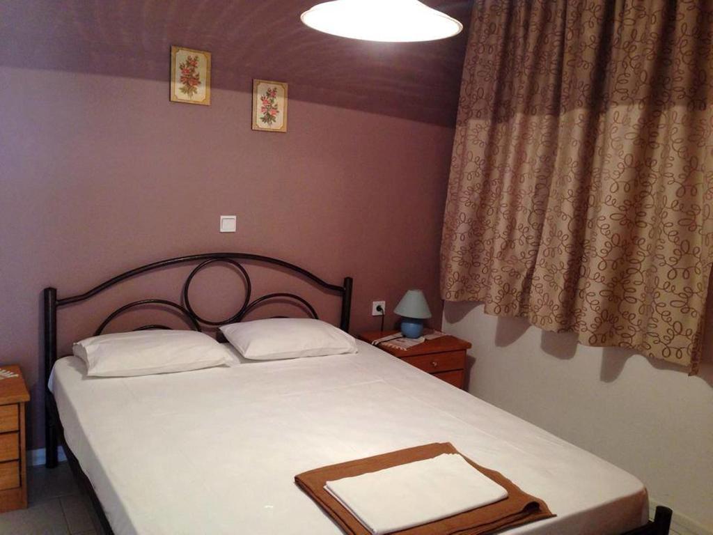 Villa Sophia Ofrínion Kamer foto
