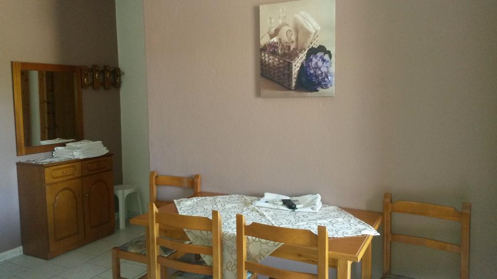 Villa Sophia Ofrínion Kamer foto